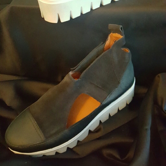 COPY - STIU Woman Shoe / Sneaker Ankle pull on - Picture 2 of 4